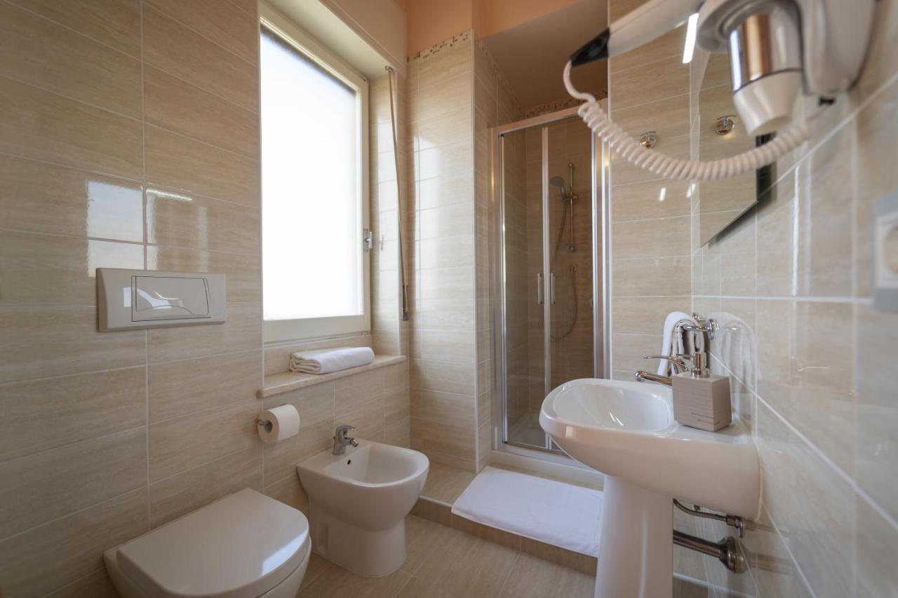 Boutique Rooms Carbonazzi 17 Cagliari Eksteriør bilde